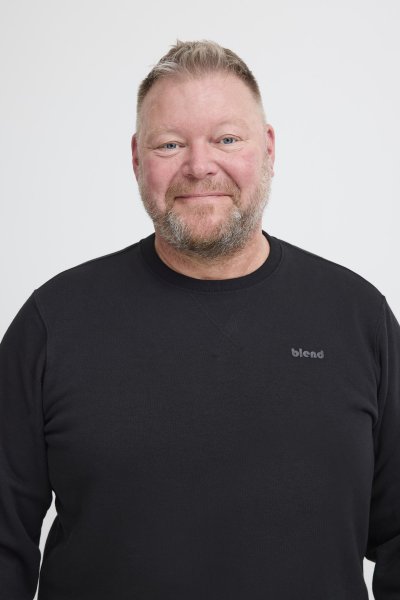 Sweatshirt BLEND Basic Svart