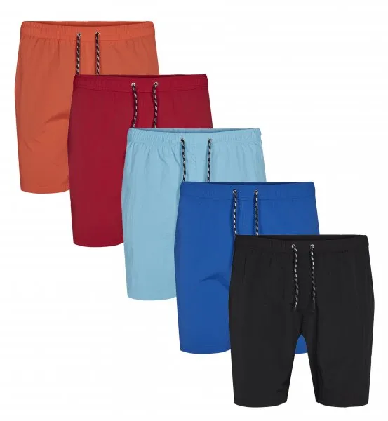 Badshorts i stora storlekar