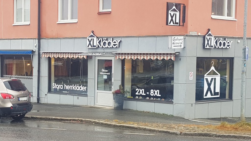 XLKläder öppnar fysisk butik